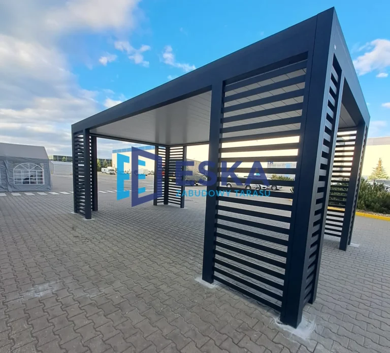pergola na parkingu w magazynie w ożarowie mazowieckim